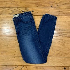Hollister dark wash high-rise jeggings